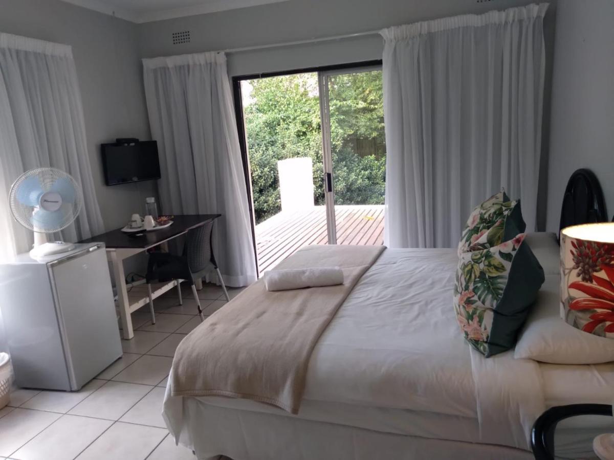 Bishops Guesthouse Eshowe エクステリア 写真