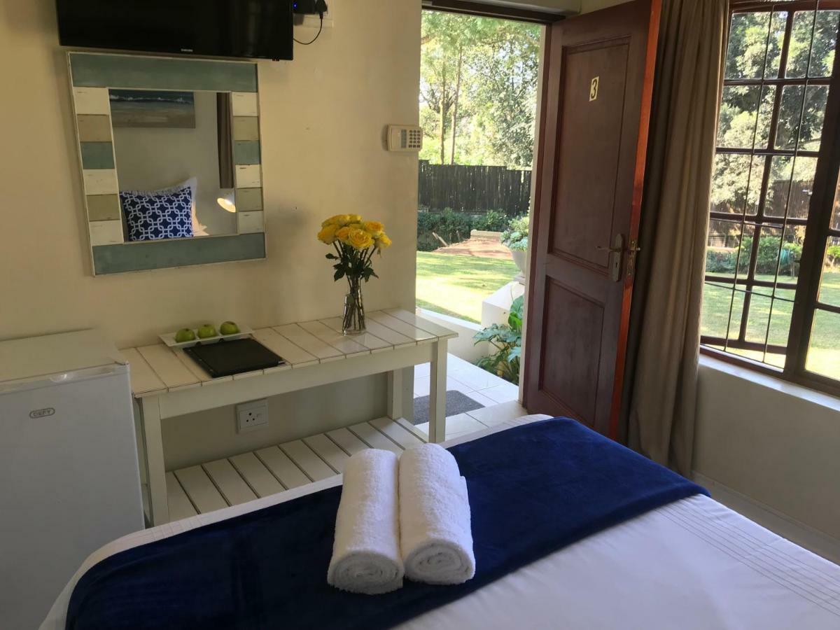 Bishops Guesthouse Eshowe エクステリア 写真